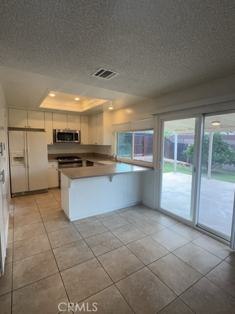 Building Photo - 270 W Campus View Dr