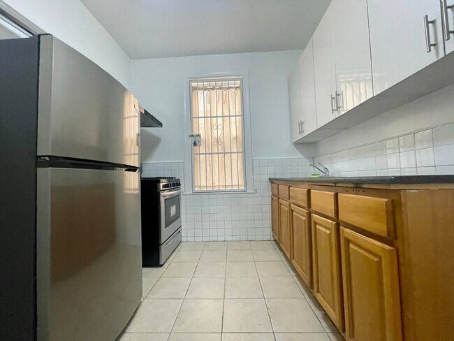 Building Photo - 1690 Flatbush Ave
