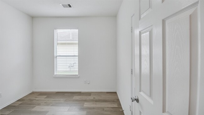 Building Photo - 18206 Westridge Bend Ln