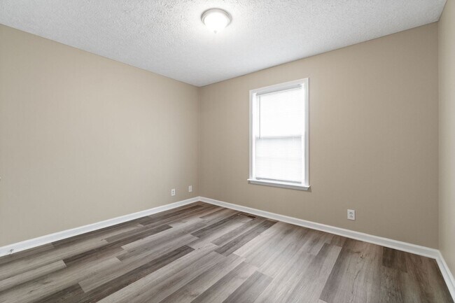 Building Photo - 506 Potomac Dr
