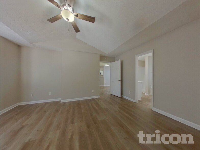 Building Photo - 128 Cliff Ct