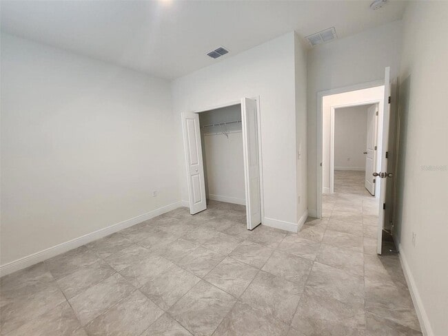 Building Photo - 14055 SW 48th Avenue Rd