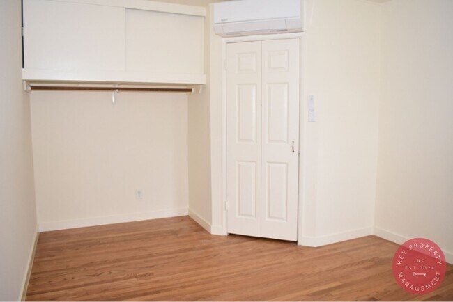 Building Photo - Grantville, Charming 4-Bedroom Home with S...