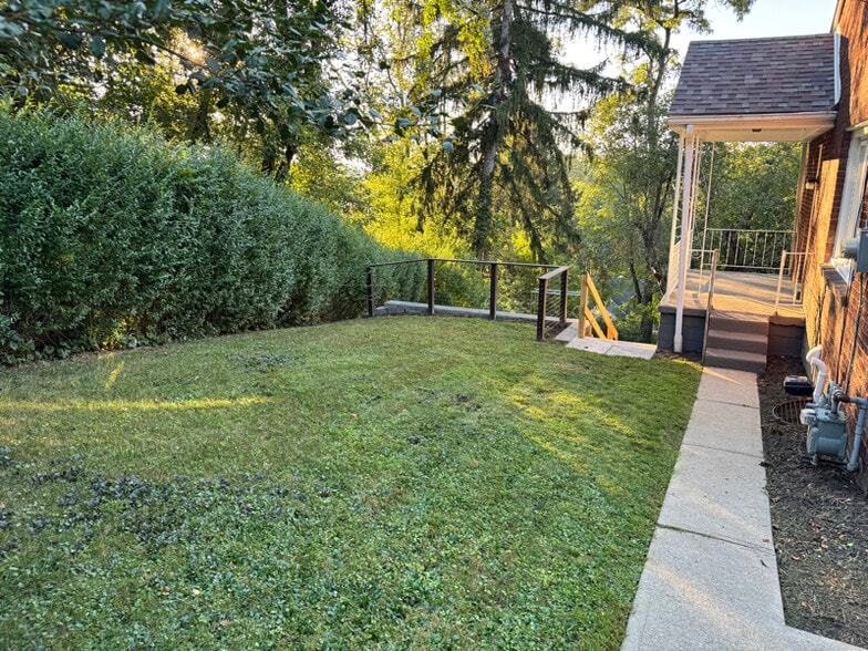 Building Photo - 129 Terrace Ct