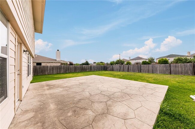 Building Photo - 438 Blackman Tr