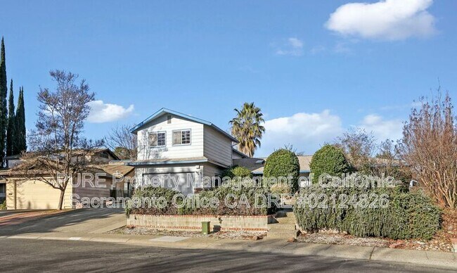 Building Photo - 7777 Uplands Way