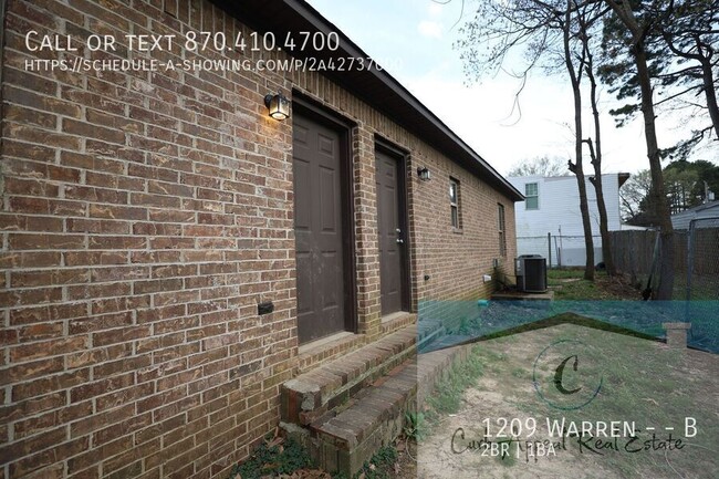 Building Photo - 1209 Warren St