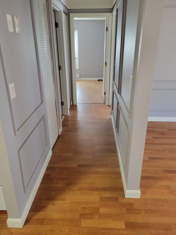 Building Photo - 297 Ashland Ave