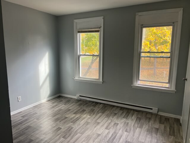 Building Photo - 415 9th St