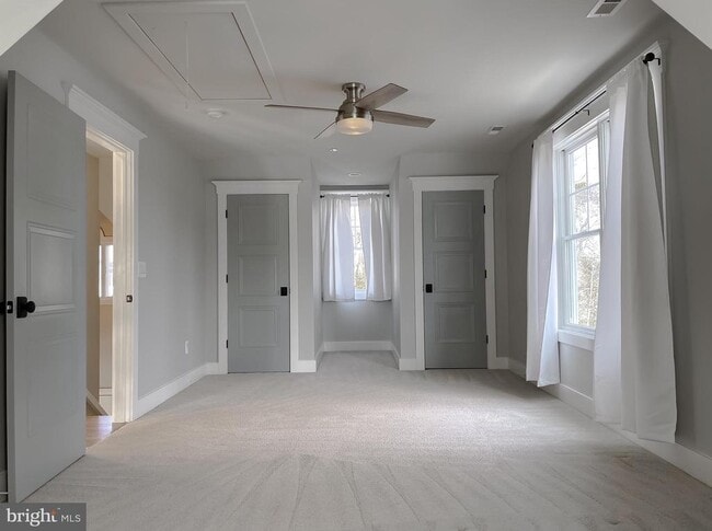 Building Photo - 45093 Smiths Nursery Rd