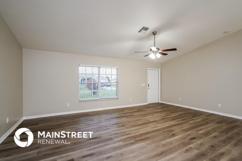 Building Photo - 1406 NW 8th Pl