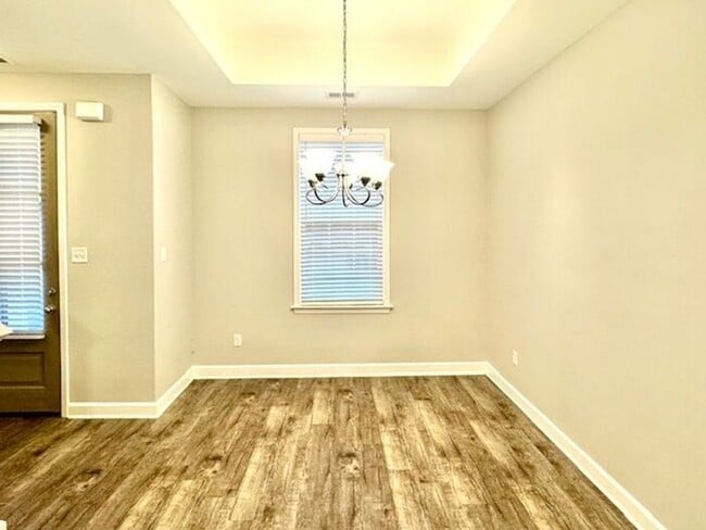 Building Photo - Now Leasing a Brand New 4-bedroom 2.5 bath...