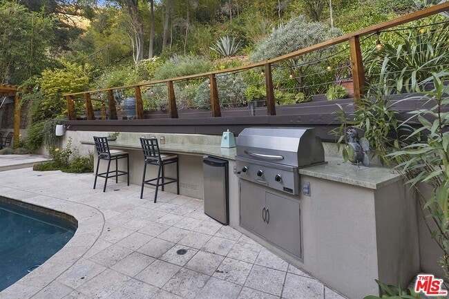 Building Photo - 3600 Mandeville Canyon Rd