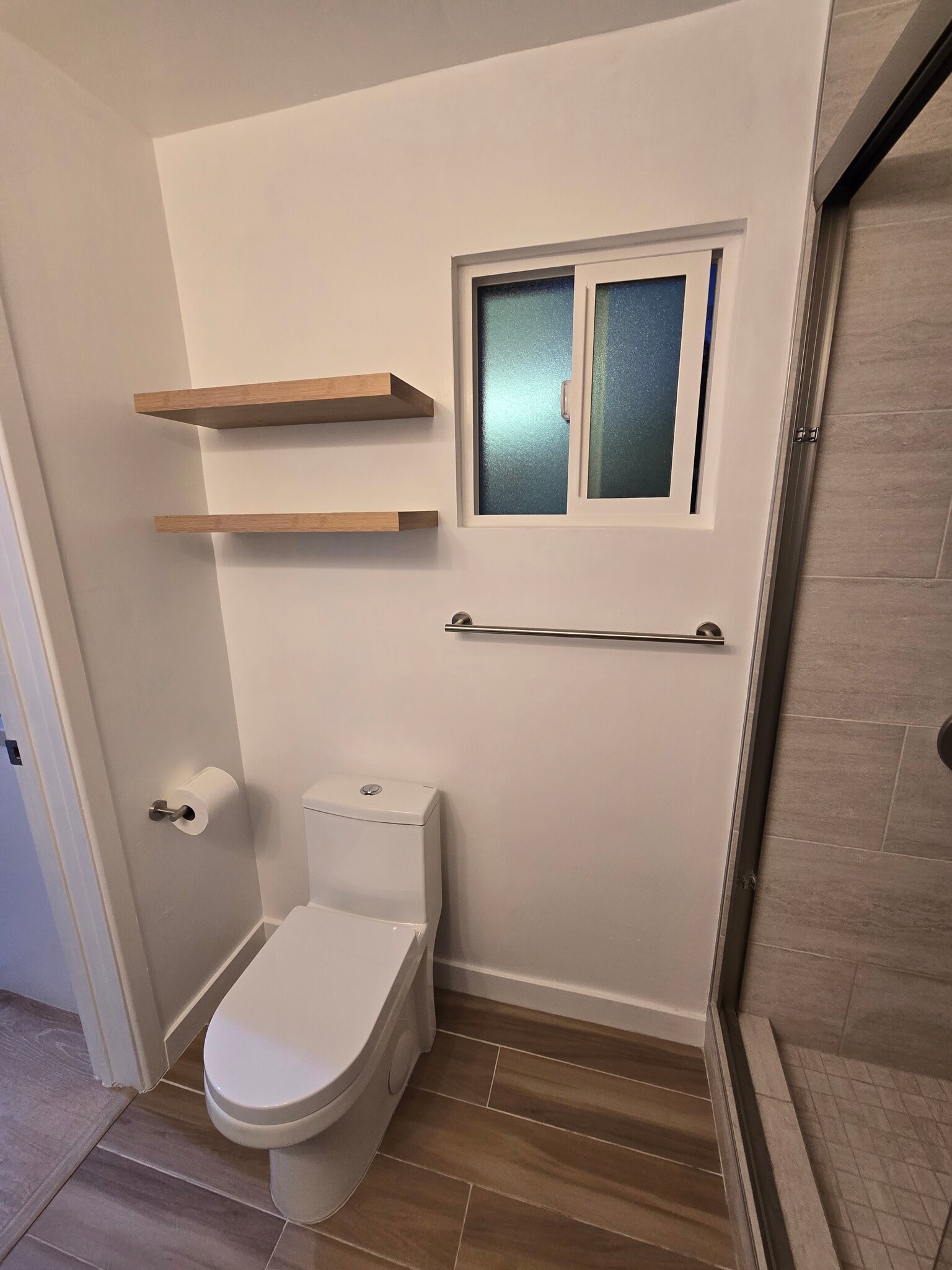 Building Photo - 3230 Cerritos Ave