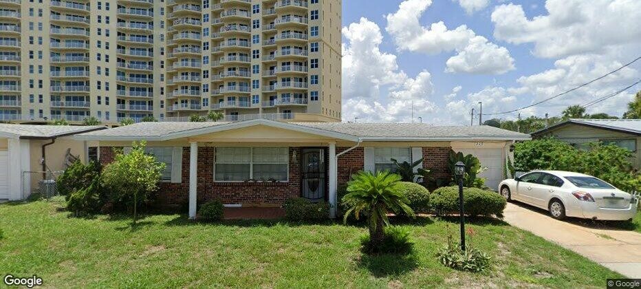 209 Street view front - 209 Sandy Cir