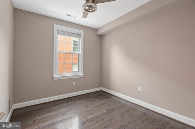 Building Photo - 2215 40th St NW