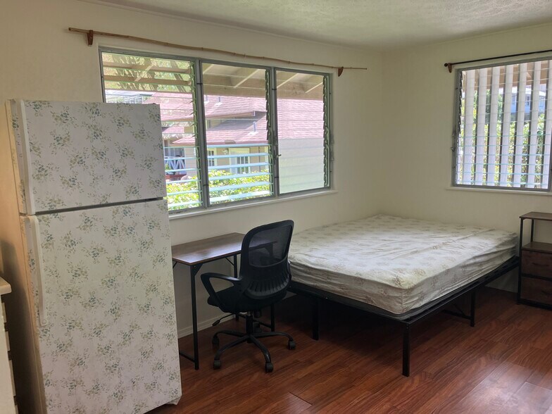 Building Photo - 3246 Kaohinani Dr