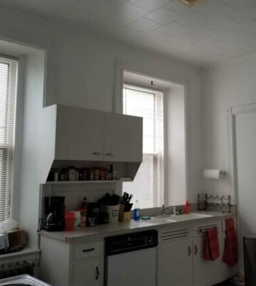 Kitchen will have new appliances on 7/1/2025 - 336 N 10th St
