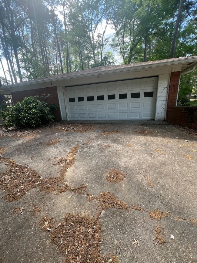 Building Photo - 19 Rob Ln