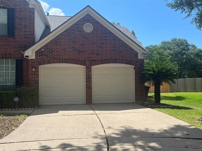 Building Photo - 3815 Shadow Knoll Ct