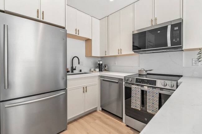 Building Photo - 2691 Palomino Cir