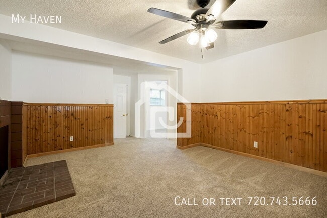 Building Photo - 17898 E Mexico Dr
