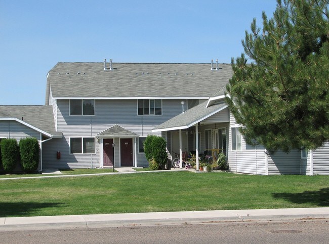 Britta's Bay - Britta's Bay Apartments