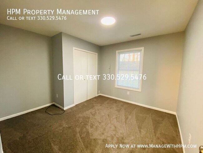 Building Photo - 2531 Zircon St NE