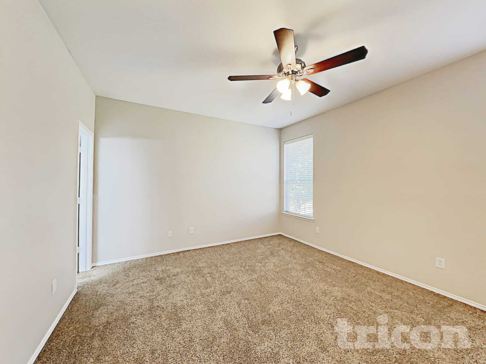 Building Photo - 209 Stable Dr