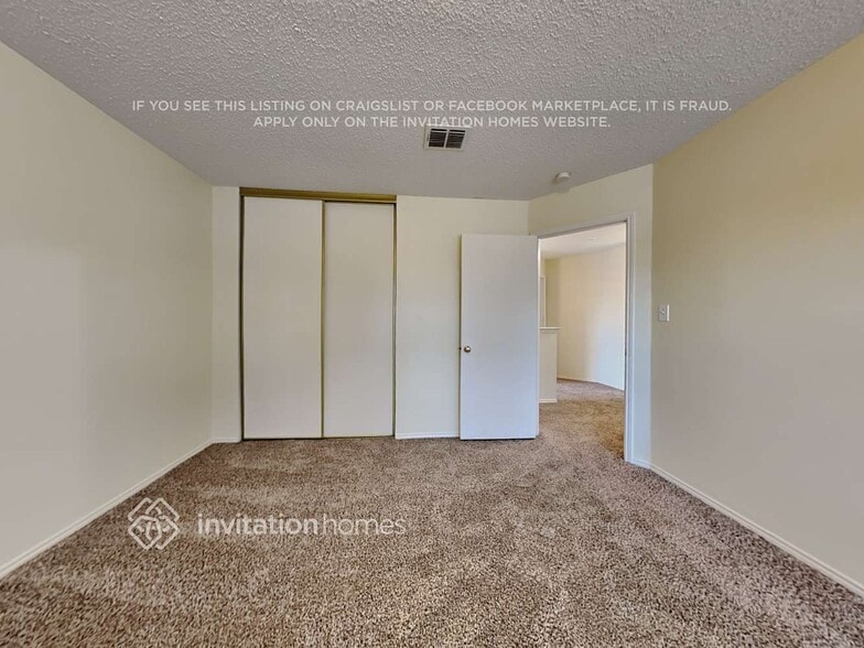 Building Photo - 4419 Cedar Crest Dr