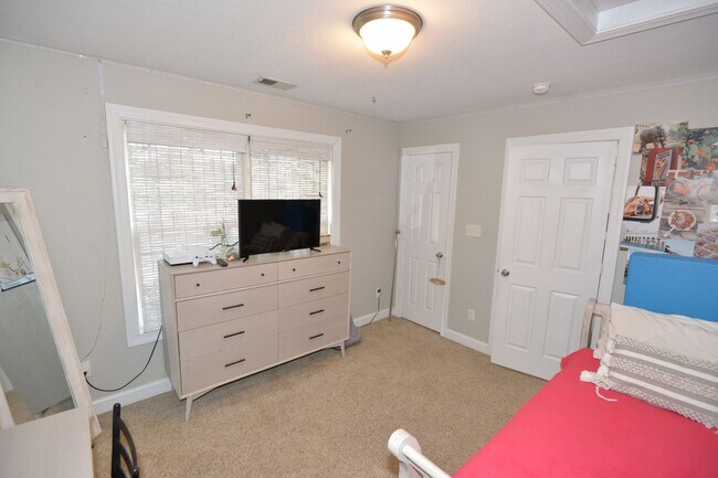 Building Photo - 3 Story Duplex-Condo at the Beach