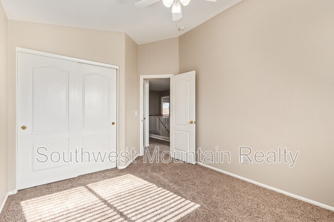 Building Photo - 42538 Sparks Ct