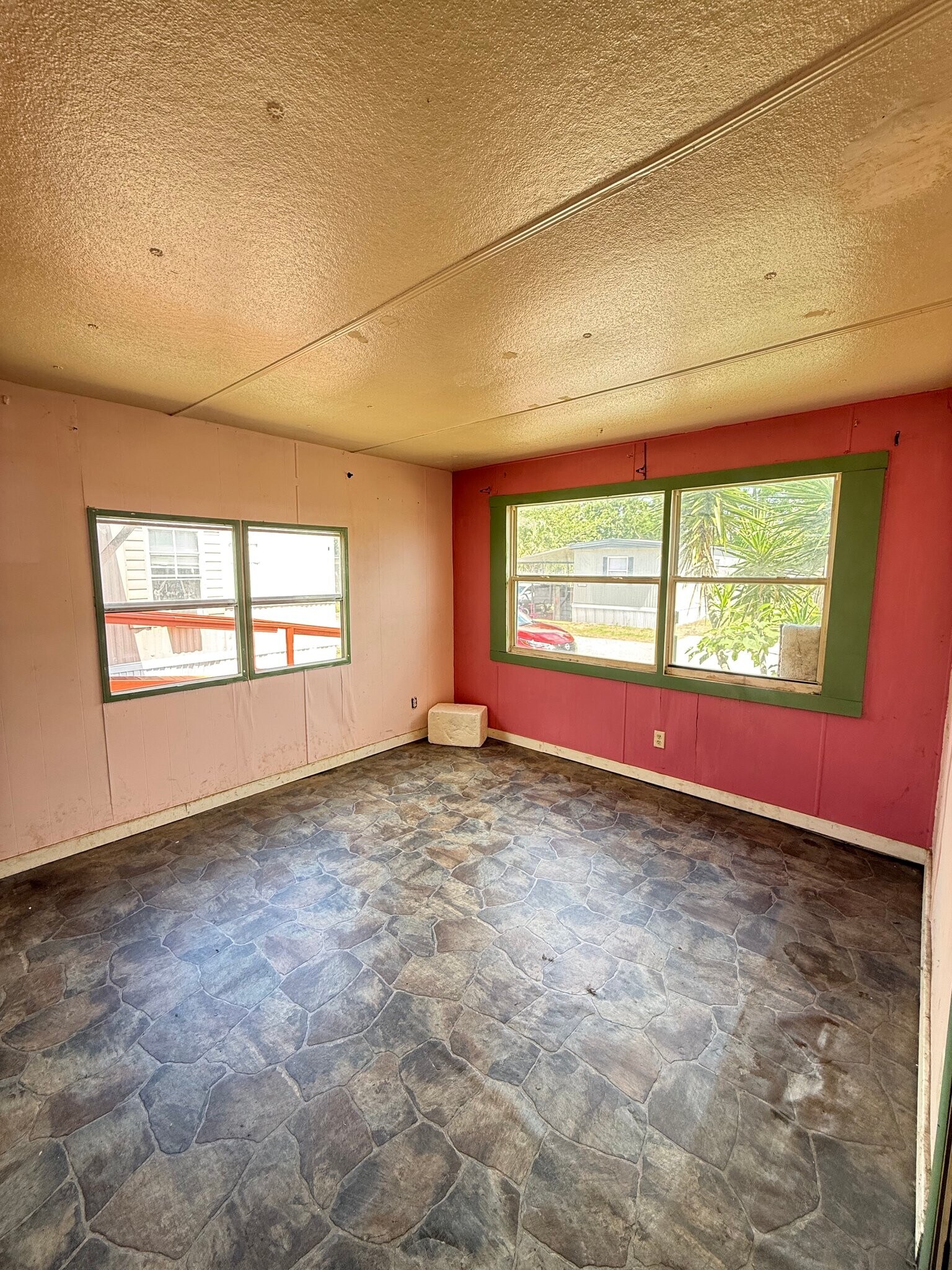 Building Photo - 920 Boardwalk Ln