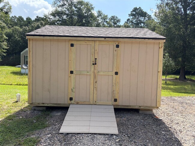 Building Photo - 25 County Rd 3893 W