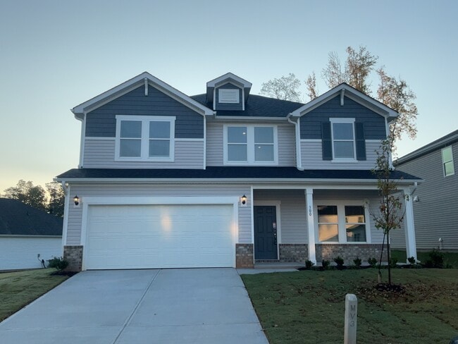 Building Photo - 300 Granby Trl
