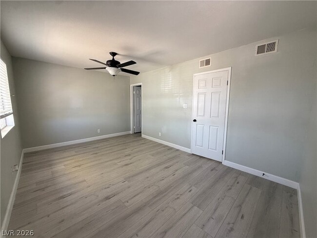 Building Photo - 6489 Bugbee Ave