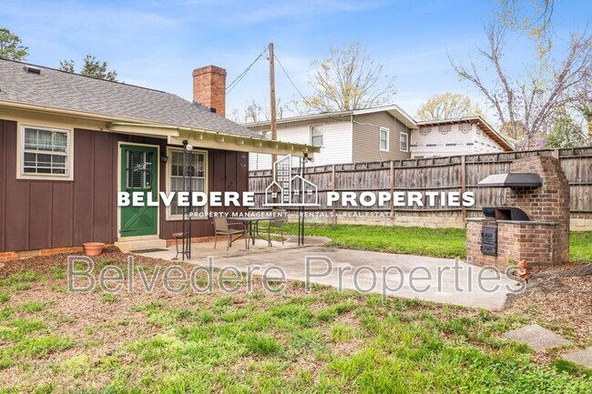 Building Photo - 4017 Wexford Dr