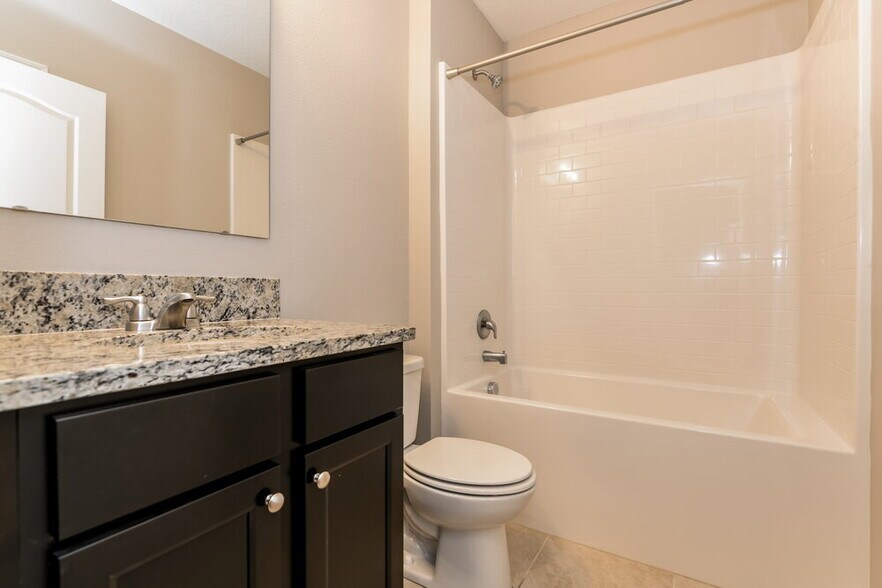 Building Photo - 2484 White Poppy Dr