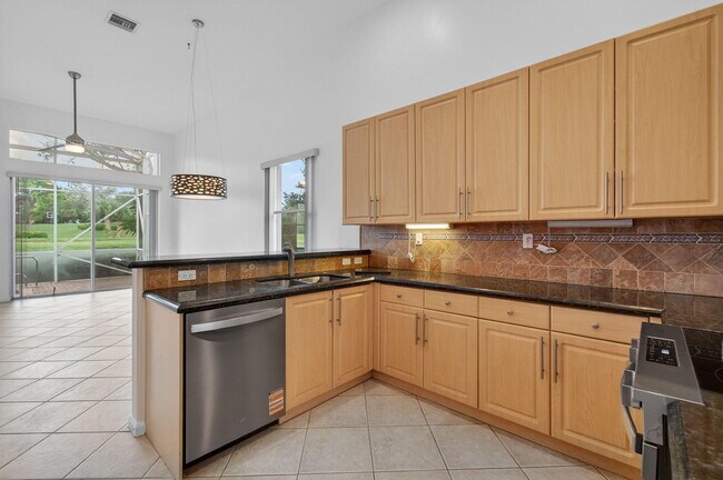 Building Photo - 7976 Monarch Ct