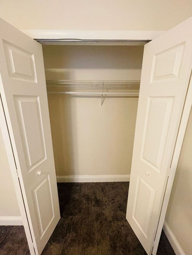 Building Photo - HIDDEN CREEK CONDO-1602 Bending Brook Way ...