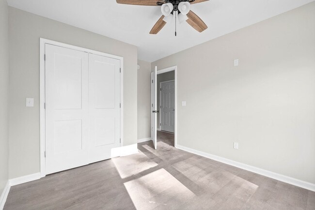 Building Photo - 44 Chippewa Ln
