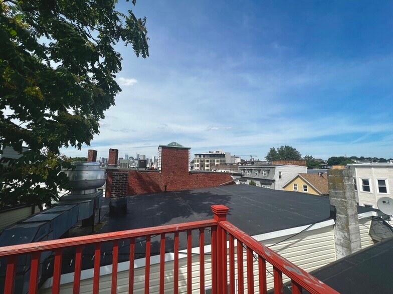 Roof Deck alt - 613 Dorchester Ave