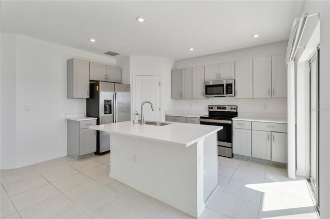 Building Photo - 212 Aquamarine Ln