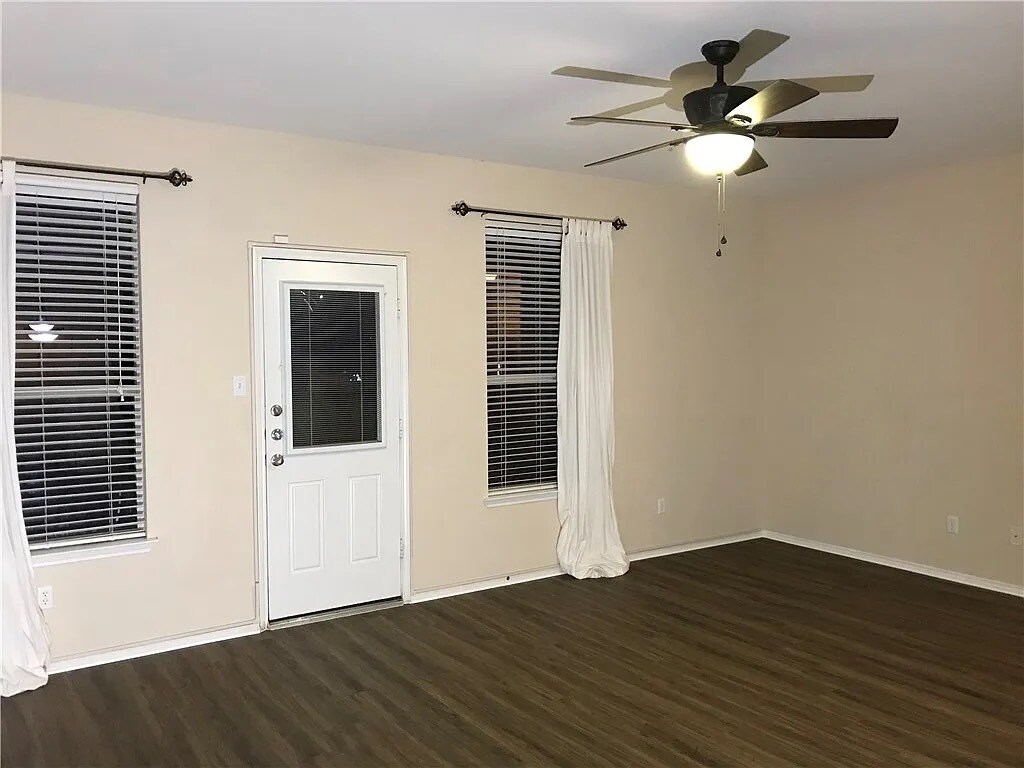 Building Photo - 1309 Grande Mesa Dr