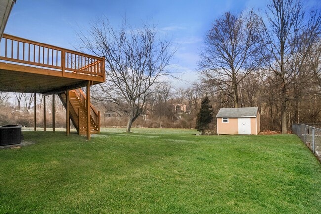 Building Photo - 4784 Orangeburg Dr