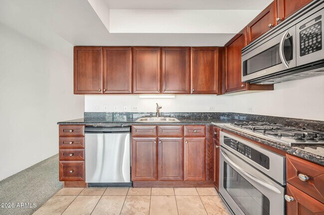 Building Photo - 4808 N 24th St