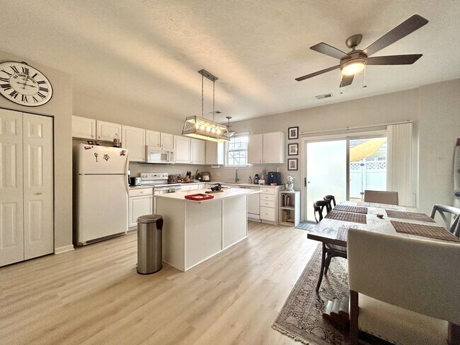 Building Photo - **UPDATED END-UNIT LENOX VILLAGE TOWNHOME ...