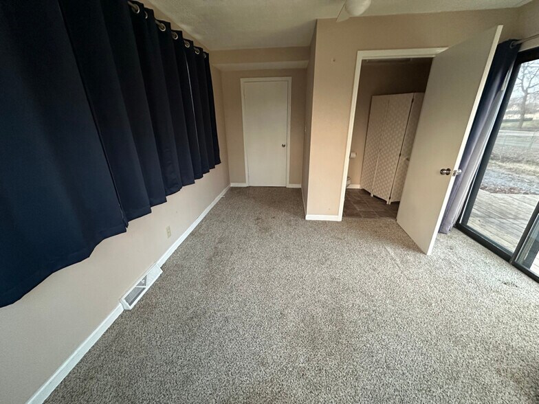 Building Photo - 500 Wooten Rd