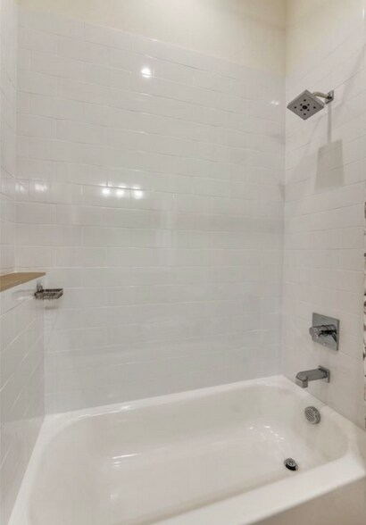 Building Photo - 3812 San Jacinto St