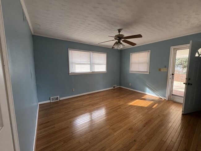 Building Photo - 375 Holly Mountain Farm Rd